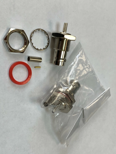 Разъем BNC-female с фланцем под кабель RG174, RG178, RG316, 50 Ом, обжимной под пайку, 1 шт. Разъем BNC-female с фланцем под кабель RG174, RG178, RG316, 50 Ом, обжимной под пайку, 1 шт.