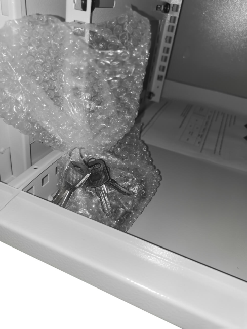 Шкаф настенный 6U серия DUO (600х550х370), 2-х секционный, передняя дверь металл, собранный, серый Netko Шкаф настенный 6U серия DUO (600х550х370), 2-х секционный, передняя дверь металл, собранный, серый Netko