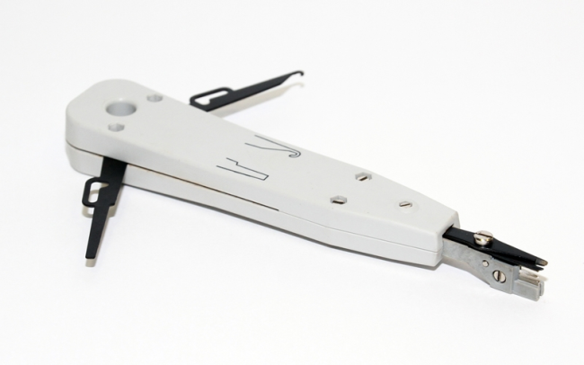 Инструмент для заделки витой пары, тип Krone (Кронтип), с крючками TL-3141